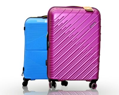 Valises de voyage, divers formats et couleurs